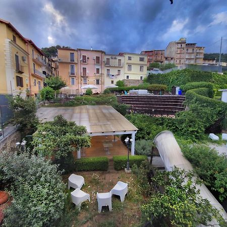 Casa Lissania Acomodação com café da manhã Lamezia Terme Exterior foto