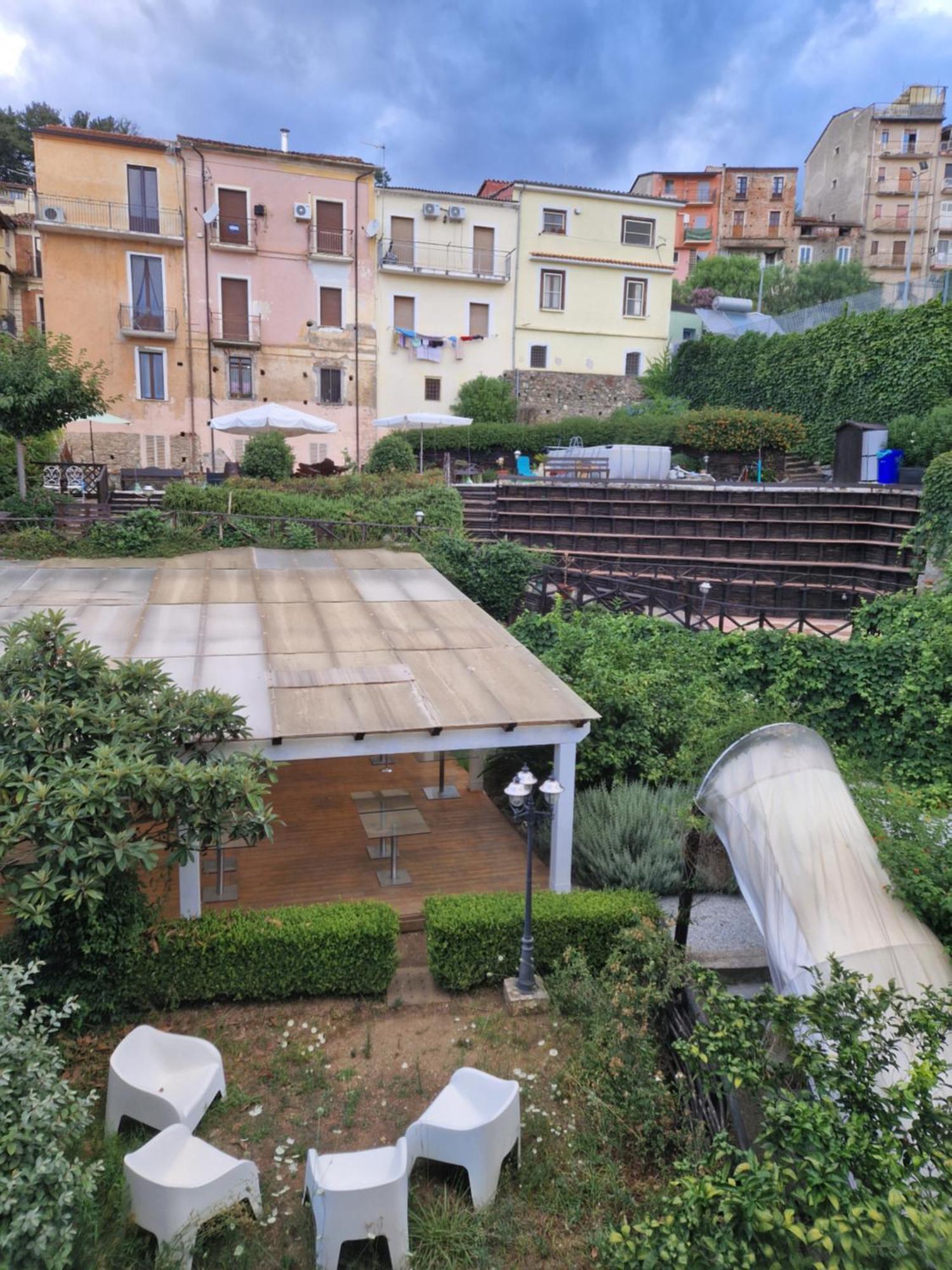 Casa Lissania Acomodação com café da manhã Lamezia Terme Exterior foto
