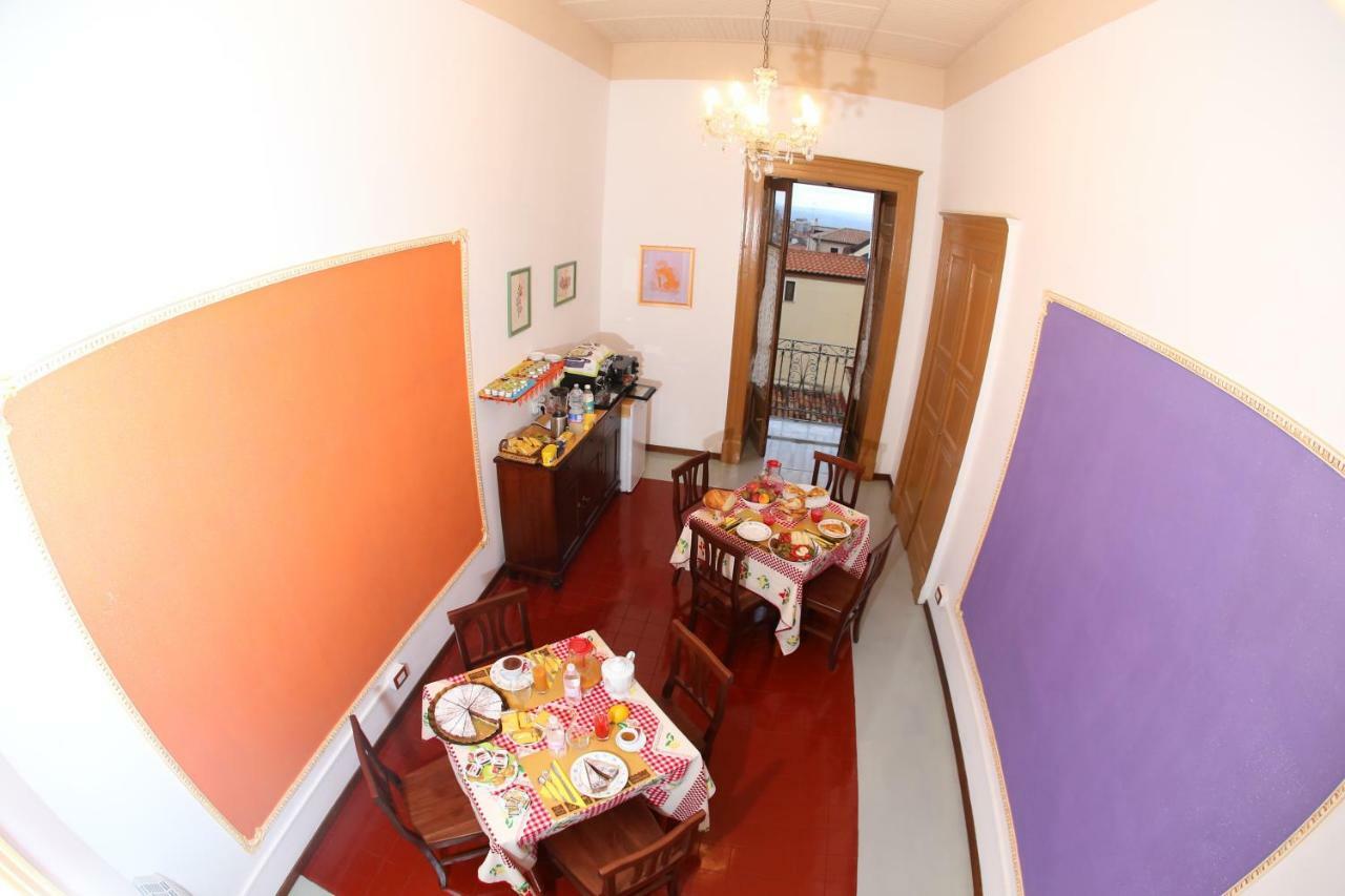 Casa Lissania Acomodação com café da manhã Lamezia Terme Exterior foto