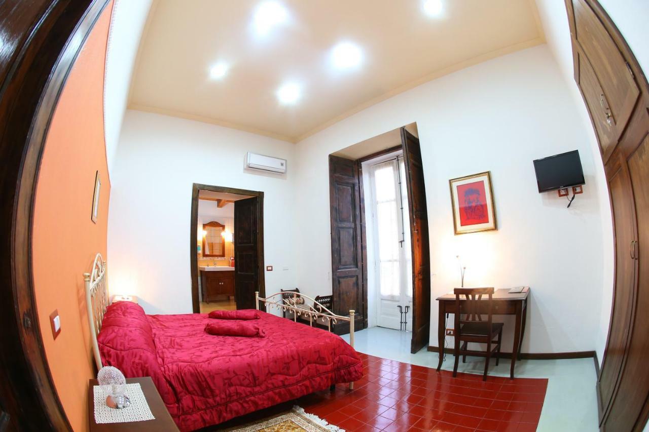 Casa Lissania Acomodação com café da manhã Lamezia Terme Exterior foto